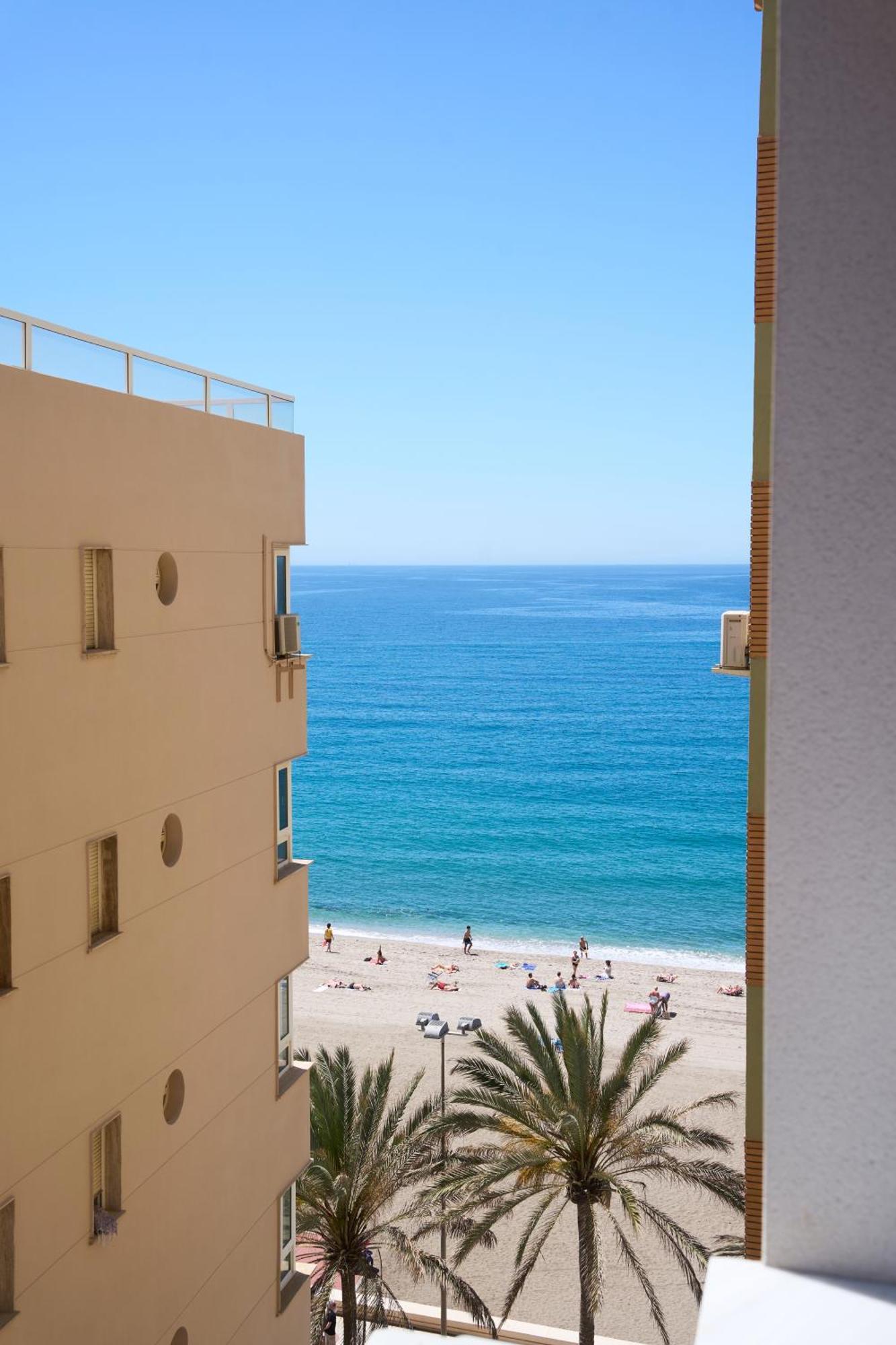 Paseo Maritimo - Apartamento A Estrenar, A Pie De Playa, Con 2 Banos Almeria Ngoại thất bức ảnh