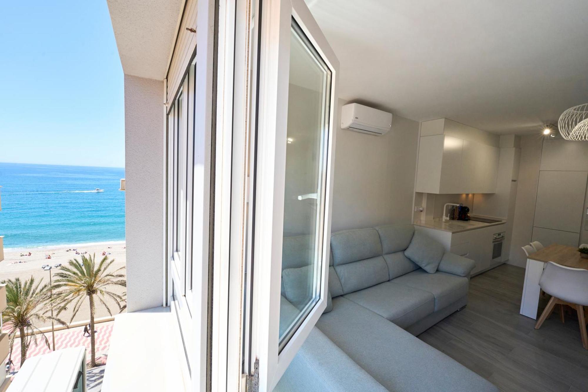 Paseo Maritimo - Apartamento A Estrenar, A Pie De Playa, Con 2 Banos Almeria Ngoại thất bức ảnh